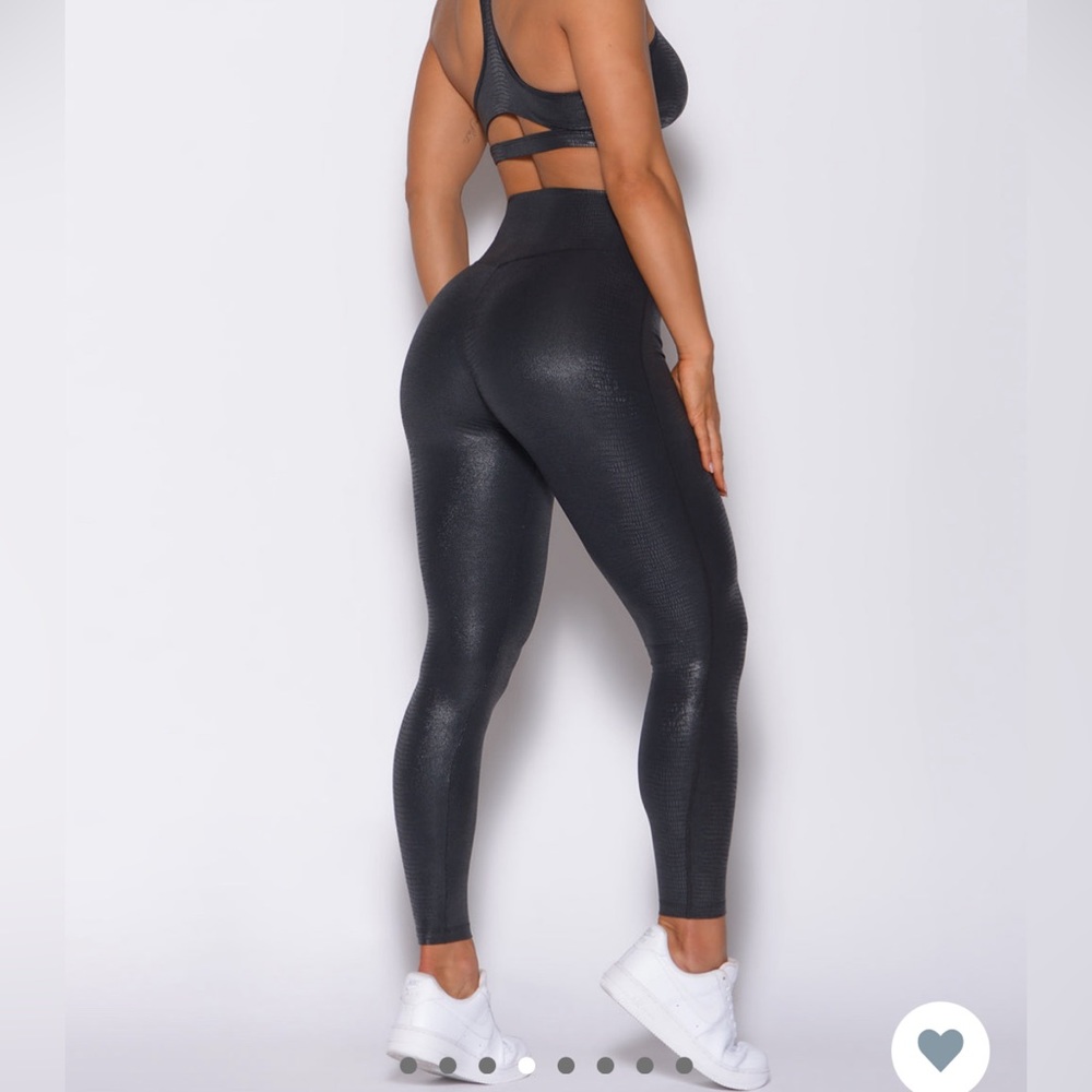 🖤 Bombshell Sportswear High Shine Gloss Leggings 🖤